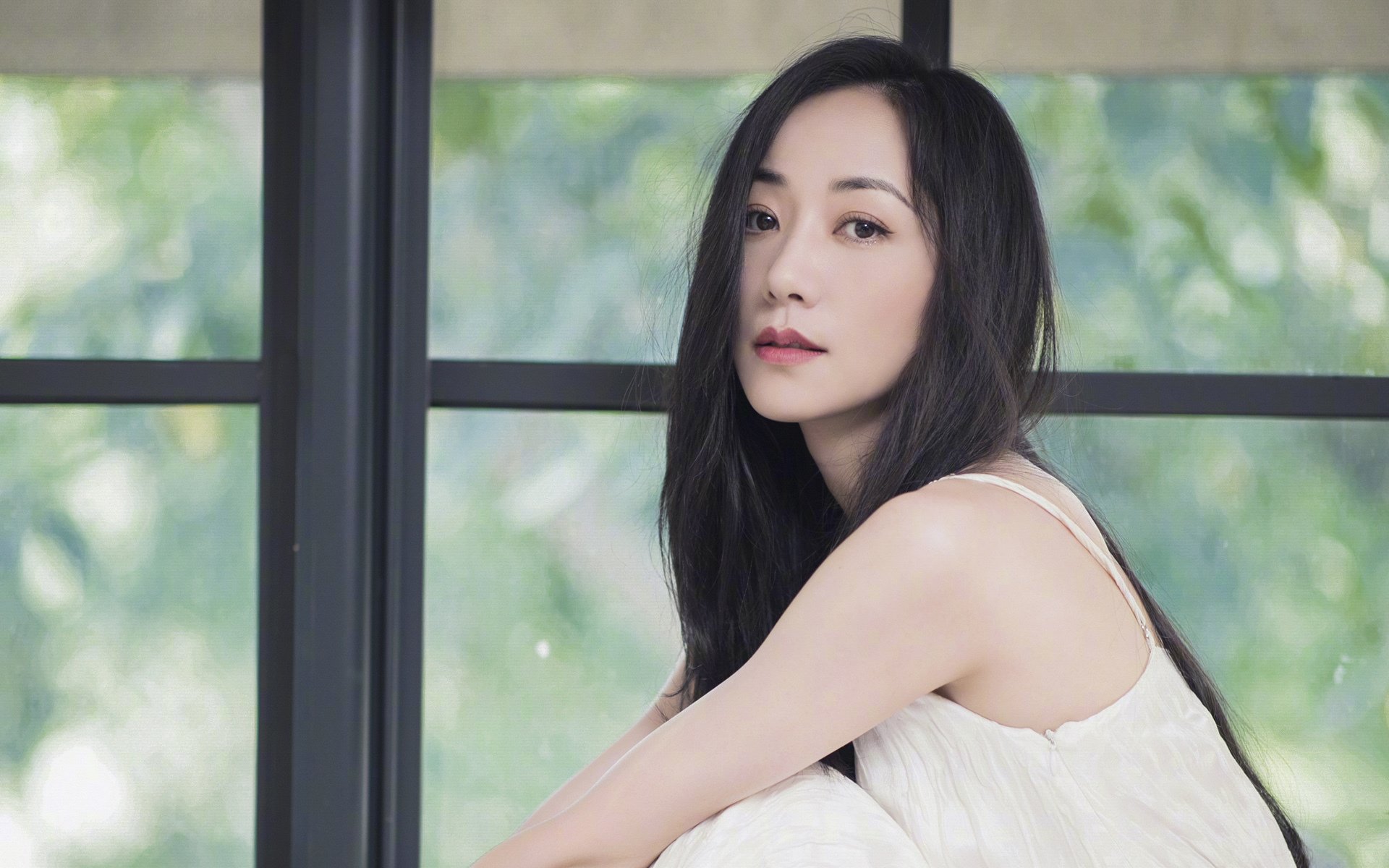 足球世俱杯-“冰雪奇缘：北极圈极寒赛段的激烈战斗”，冰雪奇缘和北极狐